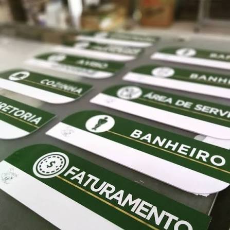Etiquetas técnicas